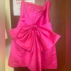 Strapless pink lulus dress! Worn once! size small!
